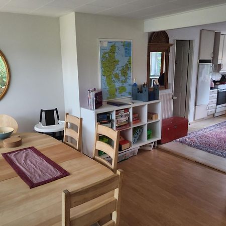 Family Friendly Apt B, 900M To Lego House, Parking, Legoland, Lalandia 빌룬드 외부 사진