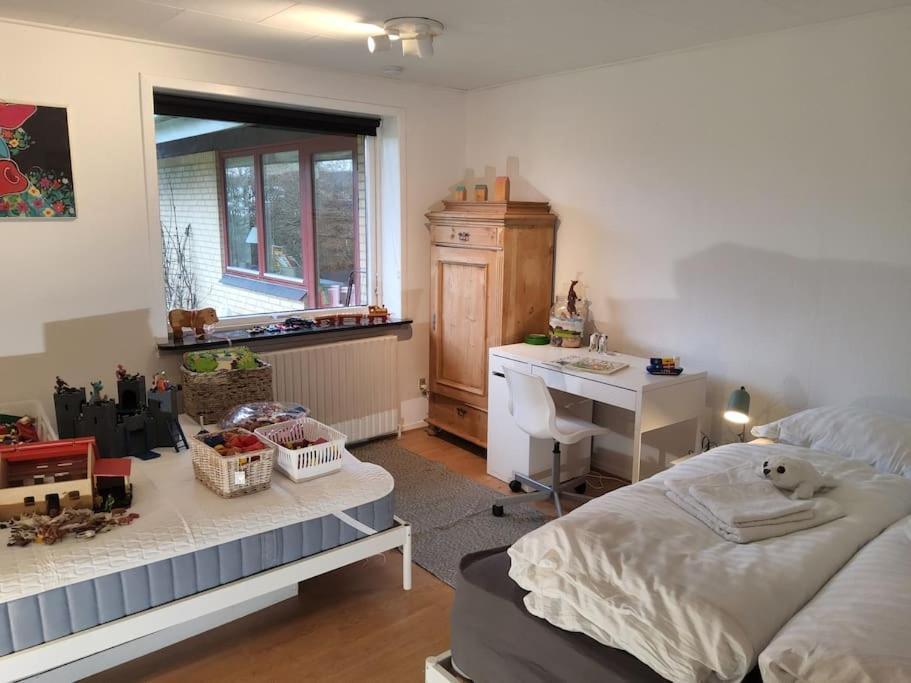 Family Friendly Apt B, 900M To Lego House, Parking, Legoland, Lalandia 빌룬드 외부 사진