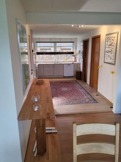 Family Friendly Apt B, 900M To Lego House, Parking, Legoland, Lalandia 빌룬드 외부 사진