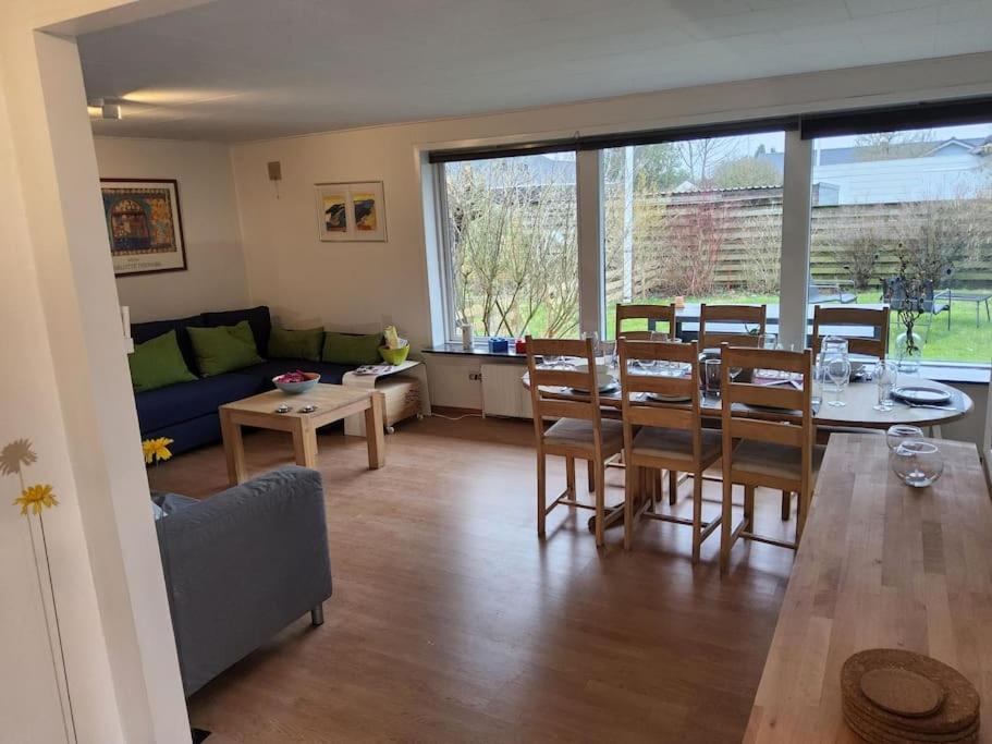 Family Friendly Apt B, 900M To Lego House, Parking, Legoland, Lalandia 빌룬드 외부 사진