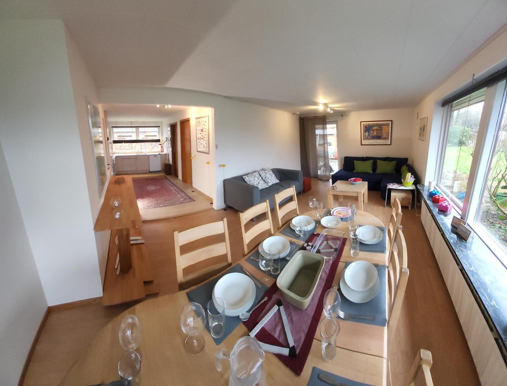 Family Friendly Apt B, 900M To Lego House, Parking, Legoland, Lalandia 빌룬드 객실 사진